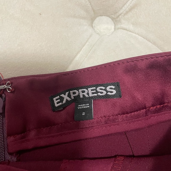 Express Skort - Picture 4 of 7